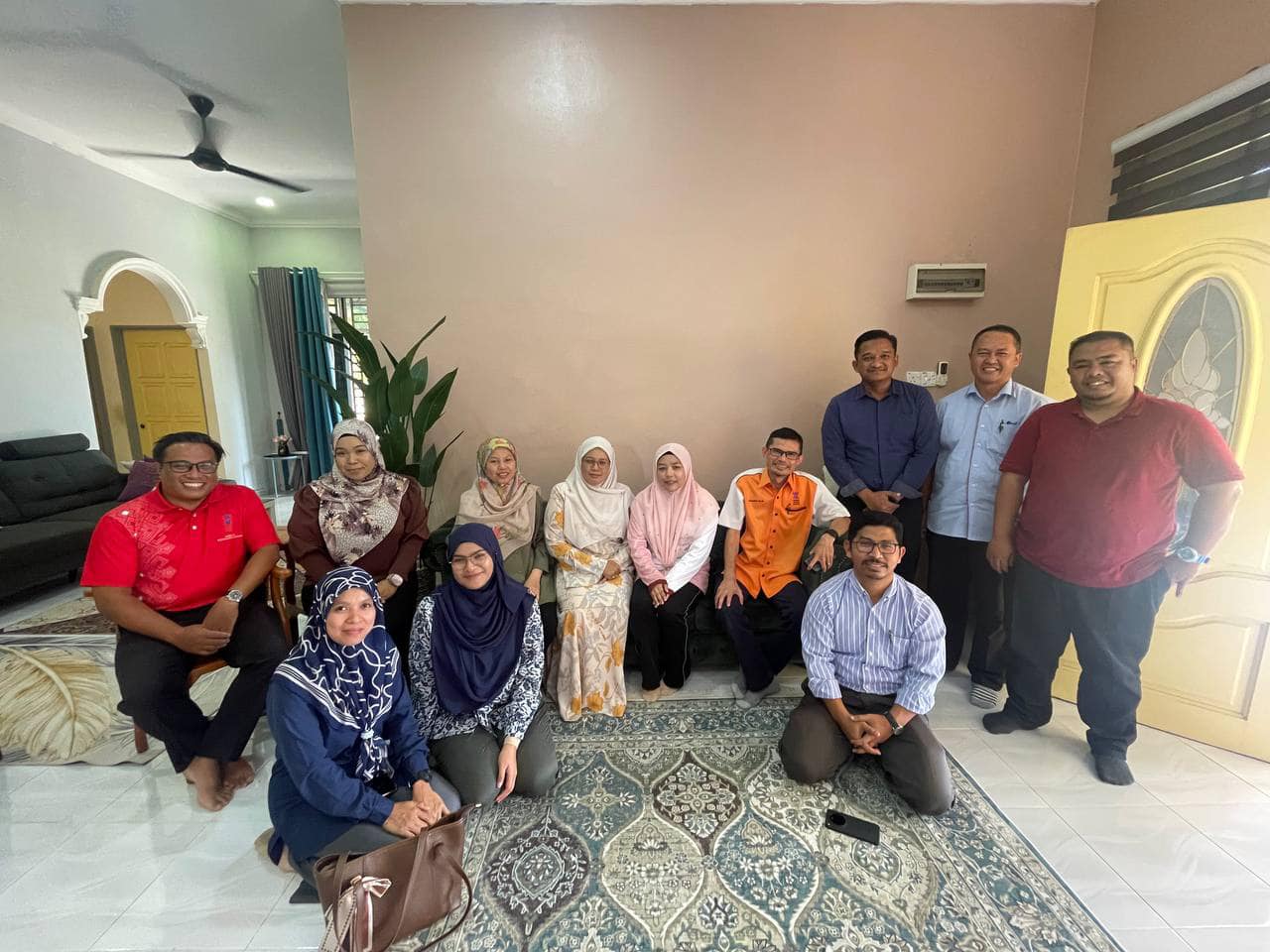 LAWATAN ZIARAH PRIHATIN KE RUMAH PUAN CHE NURUL' NYUNNI BINTI IBRAHIM
